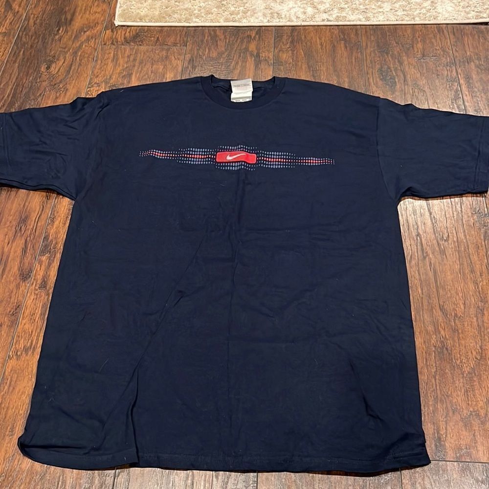 Vintage navy Nike silver tag‎ embroidered swoosh on center tee xl EUC